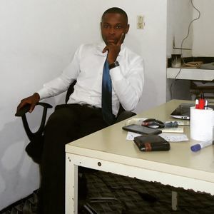 Meet your Posher, Kayode